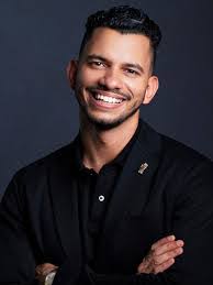 Daniel Kluk's Instagram, Twitter & Facebook