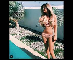 Start your engines! F1s hottest WAGs are BACK for the 2018 season - Daily  Star