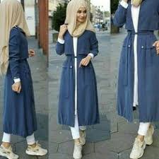 Experiment with your look by trying out different styles and prints. 250 Western Wear With Hijab Ideas Hijab Fashion Hijabi Fashion Muslim Fashion