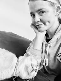 Pet parents! I am a retired flight attendant moving into a new career, one  I couldn't do while flying. I have been house and pet sitting all over the  world for the