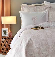 Karaca Home Cift Kisilik Quatre Deluxe Pudra Nevresim Takimi Ve Yatak Ortusu Seti Alkapida Com