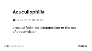 Acucullophilia