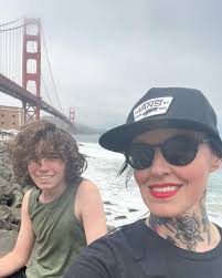 Happy Mother's Day to all the moms out there, especially Babs, love you  mamacita! I'm happy, I got to go for a run with my amazing son @pagathorne  I love you!! Thank