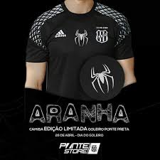 Quando ainda era goleiro do santos, em 2014, mário lúcio duarte costa, o aranha, foi chamado de macaco por. Pin Em Uniformes Chuteiras E Bolas De Futebol