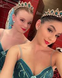 caitlyn steele (@caitlyn.steele) • Instagram photos and videos