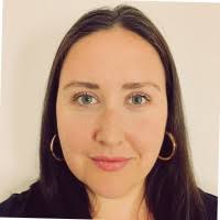 Catherine Hetzel's Instagram, Twitter & Facebook