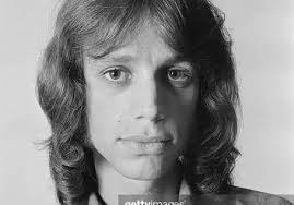 Alex Chilton (AKA William Alexander Chilton) would have turned 74 today.  RIP Alex!