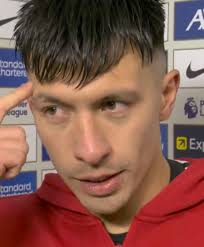 Lisandro Martinez was asked what changed in Man United's performance  against Liverpool 👉🧠