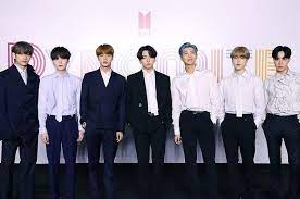 Kuis bts terbaru tebak kata iconic member bts. Bts