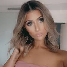 Susan Nader's Instagram, Twitter & Facebook