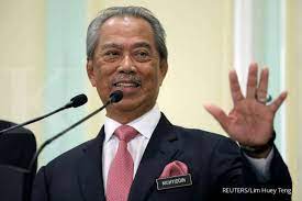 Pertamanya, kita tidak berhadapan dengan darurat keselamatan, tetapi darurat kesihatan. Muhyiddin Yassin Resmi Mundur Dari Jabatan Perdana Menteri Malaysia