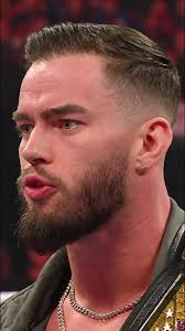 #SethRollins has made his #RoyalRumble intentions loud and clear 😳