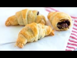 This 30 Minute Croissant Recipe Is So Easy Thanks To Store Bought Puff Pastry You Really Can Croissant Recipe Chocolate Croissant Chocolate Croissant Recipe