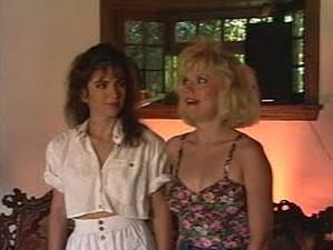 Scream Queen Hot Tub Party (1991) | Gallery - Photos | FilmBooster.com