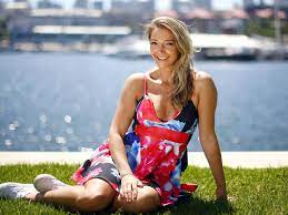 Check spelling or type a new query. The Sell Housos Actor Elle Dawe Sells Chic Apartment In Ultimo Daily Telegraph