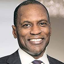 Dean Seavers's Instagram, Twitter & Facebook