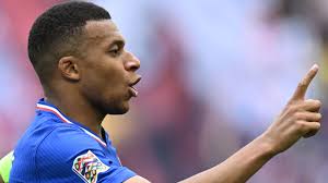 Kylian Mbappe semakin mendekati Thierry Henry & Olivier Giroud dalam  catatan sejarah Prancis setelah penampilan memukau untuk mengalahkan Jerman  dalam perebutan tempat ketiga Nations League.