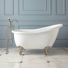 It takes a certain talent to design and create a tub like this one. How To Choose A Clawfoot Tub Faucet Bathroom Design And Decor Ideas Deavita