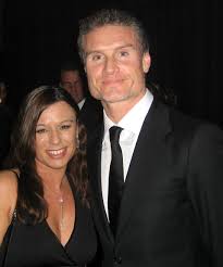 David coulthard but he's also showing what he thinks of these kinds of posts. Marenspromiwelt