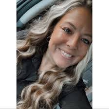 Katelyn Lunsford's Instagram, Twitter & Facebook