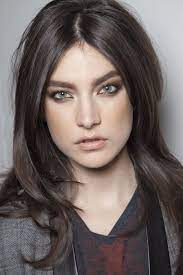 Tanned bodies take awesome looking. Best Hair Color For Green Eyes And Different Skin Tones