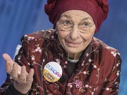 Chiediamo altresì ad emma bonino di scendere in campo per questa ennesima battaglia: L Intervista A Emma Bonino Fiera Di Quelle Scuse A Giovanni Leone Con Aborto E Divorzio Cambiammo L Italia Corriere It