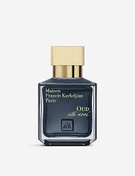 I eagerly opened my latest perfume sample shipment and tentatively applied maison francis kurkdjian's oud silk mood after reading mixed (many negative) reviews here and on other websites. Maison Francis Kurkdjian Oud Silk Mood Eau De Parfum 70ml Selfridges Com