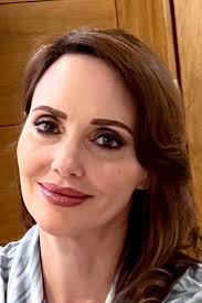 Muy feliz sábado a todos y en especial a mis seguidores, que tengan un día  de alegría y lleno de amor 💕