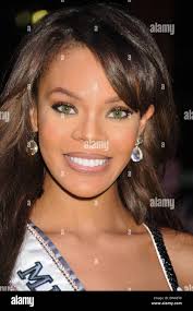 Miss crystal hi-res stock photography and images