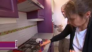 Une cuisine chaleureuse et sophistiquée. Renover Un Plan De Travail Avec De La Resine Minutefacile Com