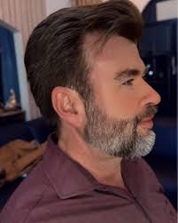 Elvis (@elvis.ribeirocabeleireiros) · Apucarana, PR