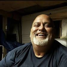 Joe Paredes's Instagram, Twitter & Facebook