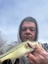 Bass Fishing at Washington Lake
