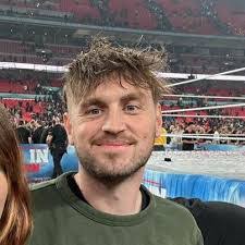 Dan Gamble's Instagram, Twitter & Facebook