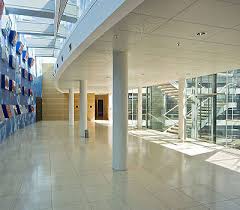 Hier finden unter anderem kunstausstellungen. Willy Brandt Haus Willy Brandt Haus Berlin