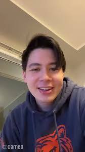 Hunter Fields's Instagram, Twitter & Facebook