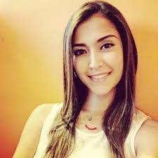 Lorena Diaz's Instagram, Twitter & Facebook