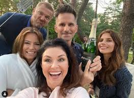 20.40 👉 kopiowanie zdjęć bez naszej zgody zabronione! M Jak Milosc Po Wakacjach 2020 Kamil Oszuka Wszystkich Na Imprezie U Zdunskich Przekupi Nawet Kinge Drogim Alkoholem Super Express