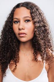 Happy!" The Scrapyard of Childish Things (TV Episode 2018)