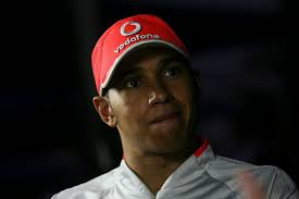 The best collection of lewis hamilton's f1 helmets at the best price. Formel 1 Heute Vor 12 Jahren Wer Einmal Lugt