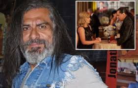 I tried the Duggars' gross 'chicken n biscuit' recipe