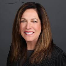 Barbara Heaton's Instagram, Twitter & Facebook