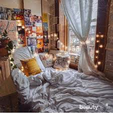 Poster dinding kamar aesthetic pinterest. Tips Dekorasi Kamar Tidur Aesthetic Ala Pinterest