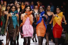 1991 92 Emanuel Ungaro Show Ann Fiona Katoucha Sonia Colle Models By Pierre Vauthey Fashion Fashion Models Kimora Lee Simmons