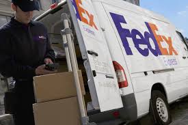 Fedex Express Delivery Vehicle And Driver In The Uk Fedex Express Parcel Delivery Expressions