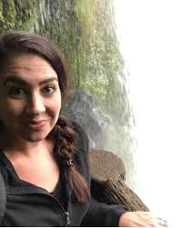 Staff Photos — Foster Parrots — The New England Exotic Wildlife Sanctuary