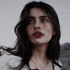 Nia Serrano (serrania17)