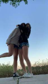 All photos here are not mine. Pin By Viktoria Selvadore On Let S Lay Under The Stars And Makeout Friend Photos Friend Photoshoot Best Friends Aesthetic
