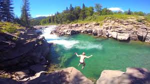 This was taken just as the sun was setting over castle falls on the westcastle river in southern alberta. Cliff Jumping Castle Falls Alberta Youtube