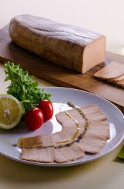 Primi piatti malloreddus con vongole, pomodorini e bottarga di tonno i malloreddus con vongole, pomodorini e bottarga di tonno sono un primo piatto di gnocchetti sardi con vongole, bottarga e pomodorini. Bottarga Di Tonno Bluefin 1 Scelta